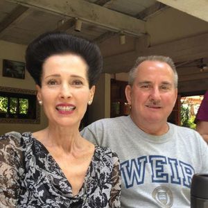 Meet your Posher, Pauline